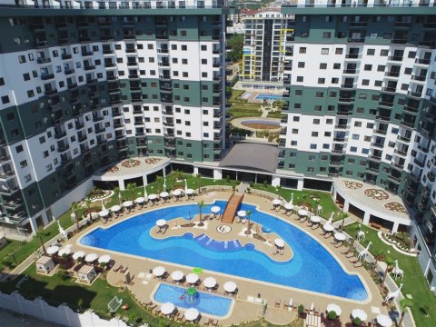 1-Bedroom Apartment For Sale Close to the Sea in Mahmutlar, Alanya