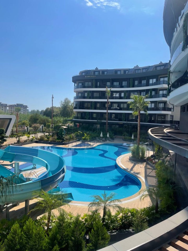 1-Bedroom Apartment for Sale with Pool in Oba, Alanya