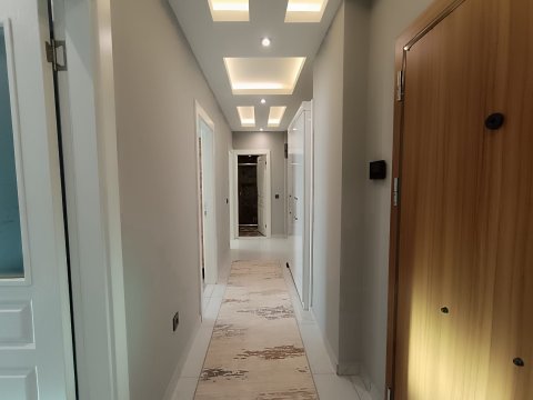 2-værelses lejlighed med pool til salg i Oba, Alanya