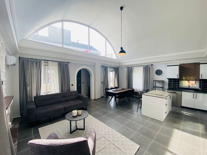 Luxury 3+1 Villa for Sale in Alanya Kargicak – 400 m² Plot