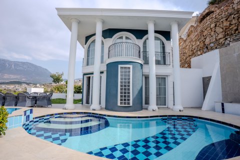 Luxury 4+1 Villa for Sale in Kargicak with Private Pool