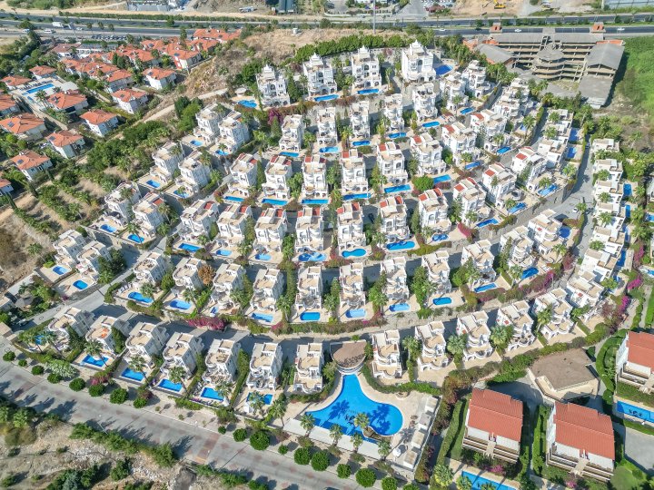 Luxury 4+2 Sea-View Villa in Alanya Konakli – Fully Furnished