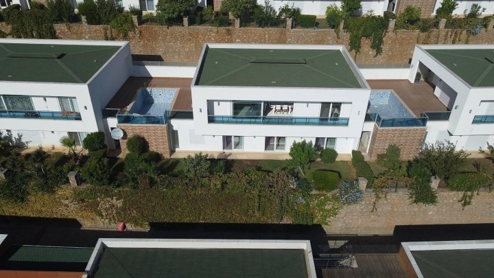 Luksuzna 4+1 namještena duplex vila s privatnim bazenom u Kargicaku, Alanya