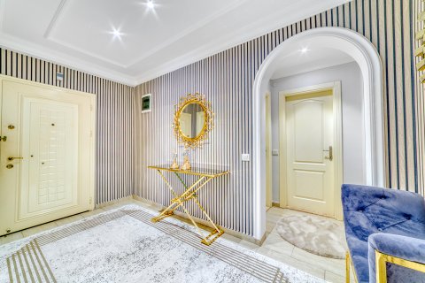 Luxury 4+1 Duplex Apartment with Pool, Jacuzzi and Terrace