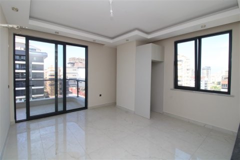 Modern 1+1 Apartment for Sale in Mahmutlar, 200m from the Sea