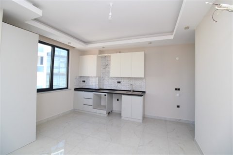 Modern 1+1 Apartment for Sale in Mahmutlar, 200m from the Sea