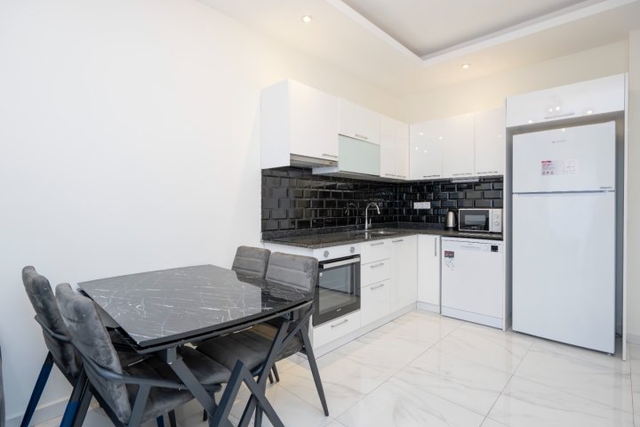 Modern Furnished 1+1 Apartment Near the Sea in Kestel