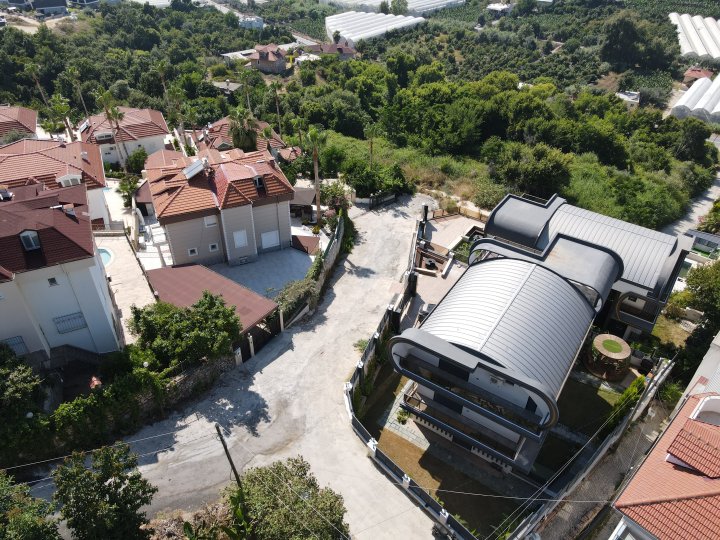 Five-bedroom ultra-luxurious private villa in Kargicak