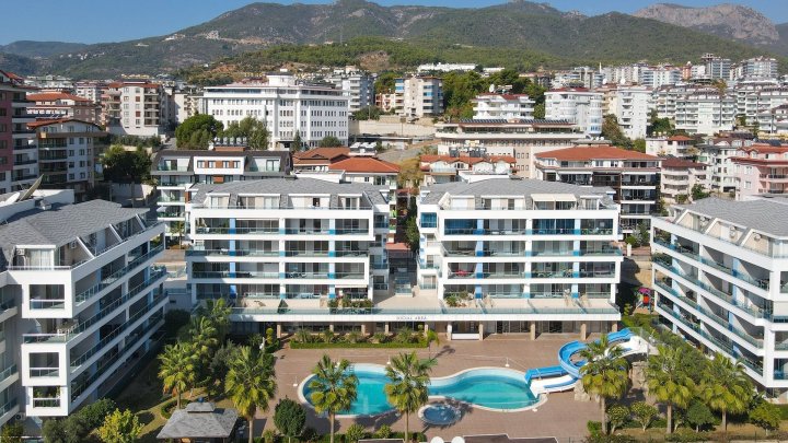 Appartamento con 3 Camere da Letto in Vendita con Piscina a Cikcilli, Alanya