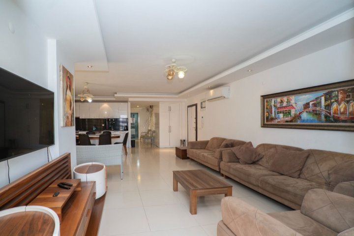 3-Bedroom Apartment For Sale with Pool in Cikcilli, Alanya
