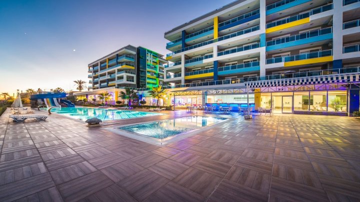 Kestel Alanya Apartment, 2 Bedrooms, Close to Beach, For Sale