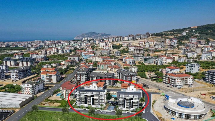 Wohnungen zu verkaufen in Oba, Alanya: 1- und 2-Zimmer-Einheiten mit Pool