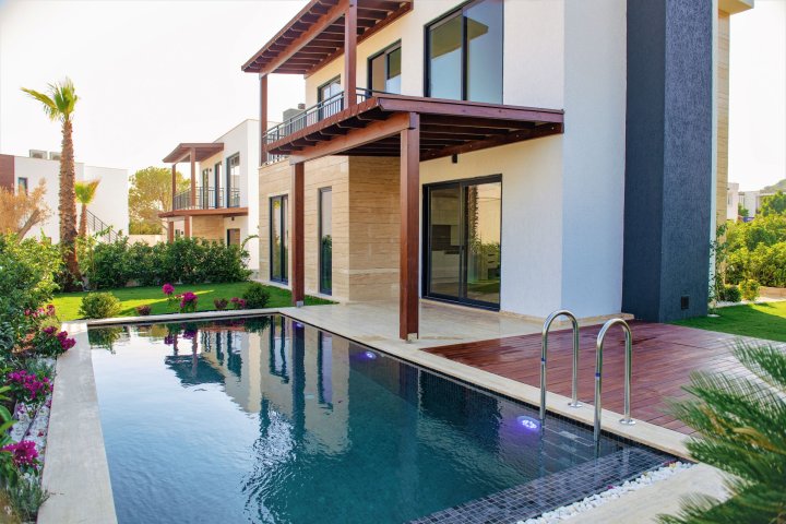 Maisons glamour et spacieuses situées à Bodrum, Mugla