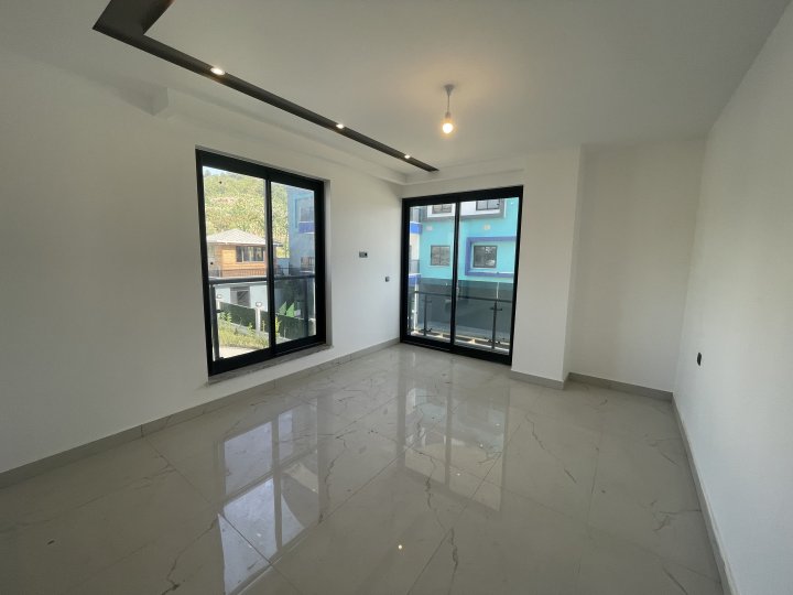 Alanya Kargıcak'ta Havuzlu ve Güvenlikli Denız Manzaralı 2+1 ve 3+1 Satılık Daireler 