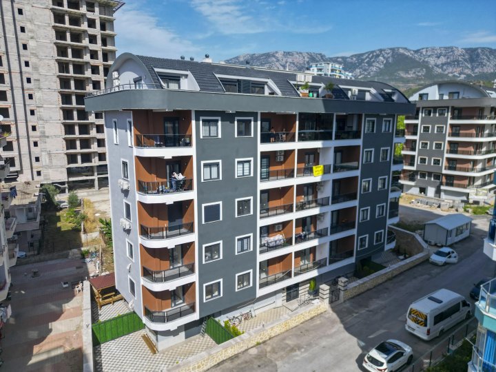 1-Bedroom Apartment For Sale with Pool in Mahmutlar, Alanya