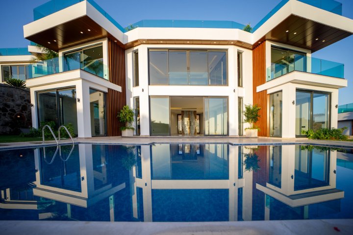 Villas exceptionnellement grandes et luxueuses à Bodrum