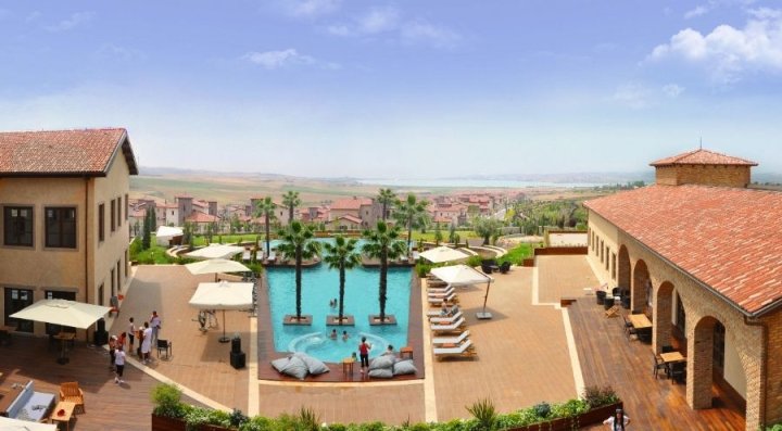 Te koop: Villa met 7 slaapkamers met burgerschap in Buyukcekmece, Istanbul