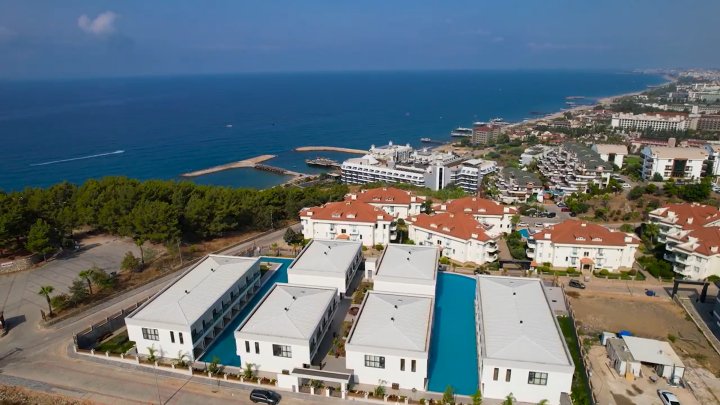 Oplev Alanya: 2-værelses villa til salg i Konakli med havudsigt