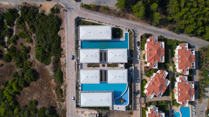 Oplev Alanya: 2-værelses villa til salg i Konakli med havudsigt