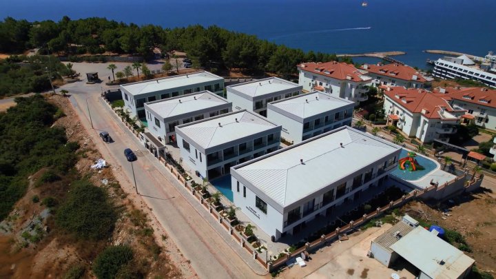 Oplev Alanya: 2-værelses villa til salg i Konakli med havudsigt