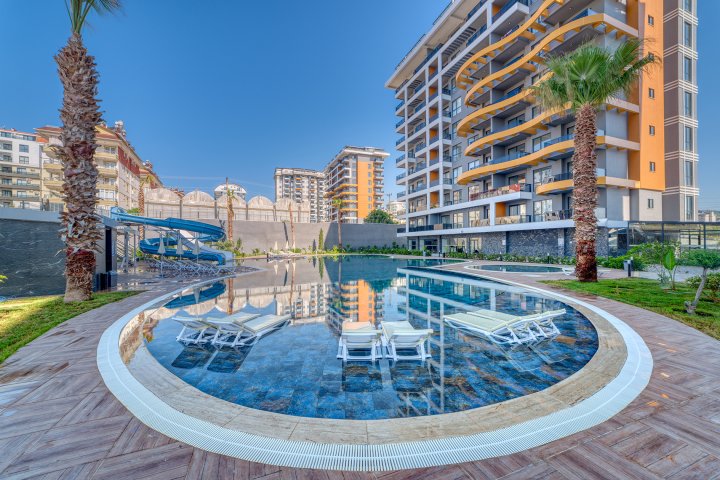 Appartement à vendre à Avsallar, Alanya : 1-2 chambres avec accès à la piscine