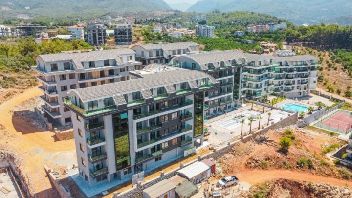 1-Bedroom Apartment for Sale in Oba, Alanya with Pool Access