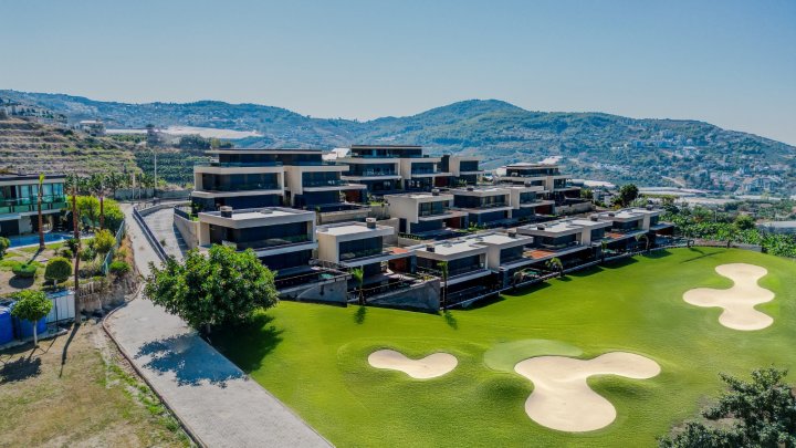 Satılık: Deniz Manzaralı Lüks Villa - Kargıcak Alanya'da 