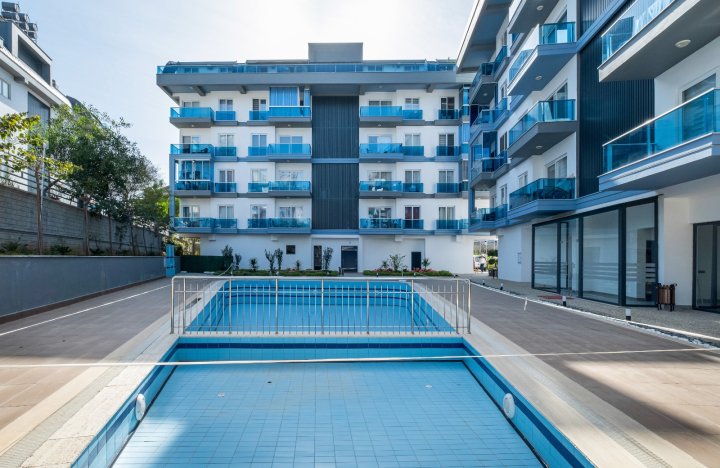 1 Bedroom Apartment for Sale in Oba, Alanya with Pool and Gym
