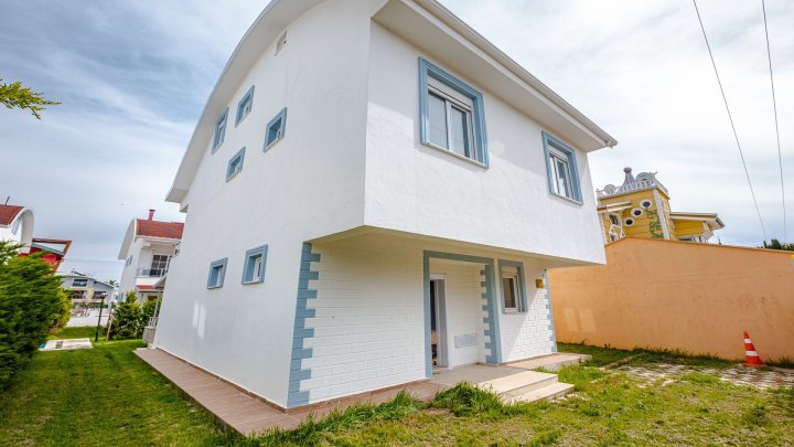 Antalya Serik'te Satılık Lüks Villalar 