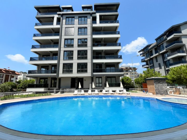Apartamenty na sprzedaż w Alanyi, Gazipaşa: 3 sypialnie, basen, blisko zakupów