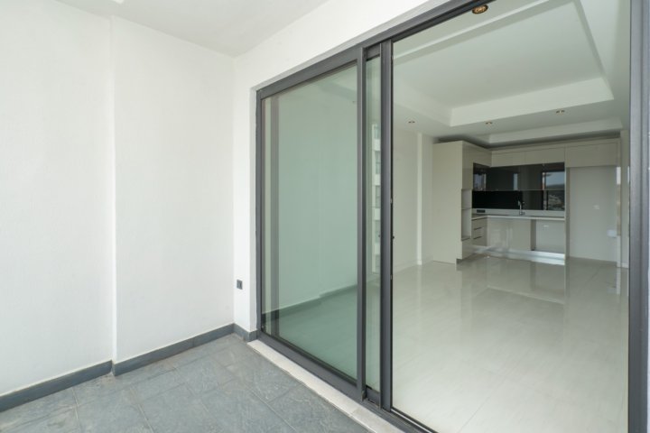 Luxury 1+1 Apartment for Sale | High Rental Income | Short-Term Rental License | Azura World Alanya