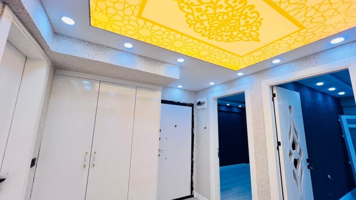 Продается отремонтированная трехкомнатная квартира в Муратпаше, Анталия