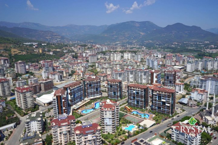 Cikcilli, Alanya'da Satılık 2 Yatak Odalı Daire - Havuz Erişimiyle