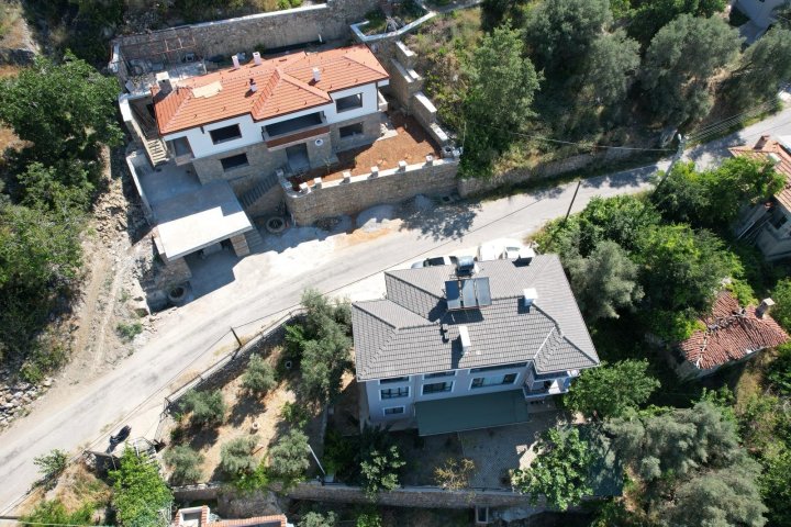 Lyxigt hus med 6 sovrum i stadsdelen Mahmutseydi, Alanya