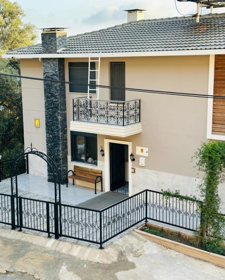 Lyxigt hus med 6 sovrum i stadsdelen Mahmutseydi, Alanya