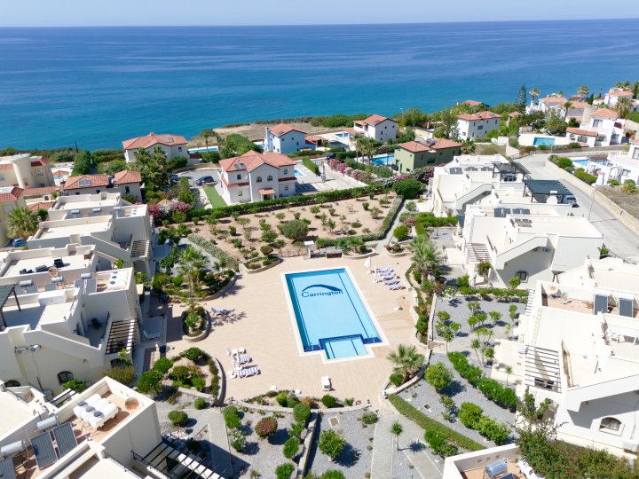 One Bedroom Contemporary Loft in Classic Mediterranean Style