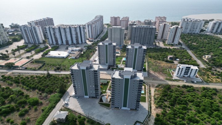 Mersin Erdemli Lejlighed til Salg: 2 Soveværelser, 380m til Stranden