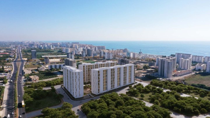 2 and 1 Bedroom Apartments for Sale in Mersin Erdemli with Pool and Close to the Beach