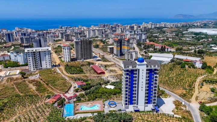 Mahmutlar, Alanya'da Havuz ve Deniz Manzaralı 1+1 Satılık Daire
