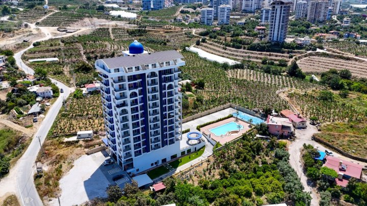 Mahmutlar, Alanya'da Havuz ve Deniz Manzaralı 1+1 Satılık Daire