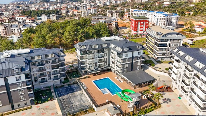 2 Bedroom Apartment with Pool For Sale in Oba, Alanya